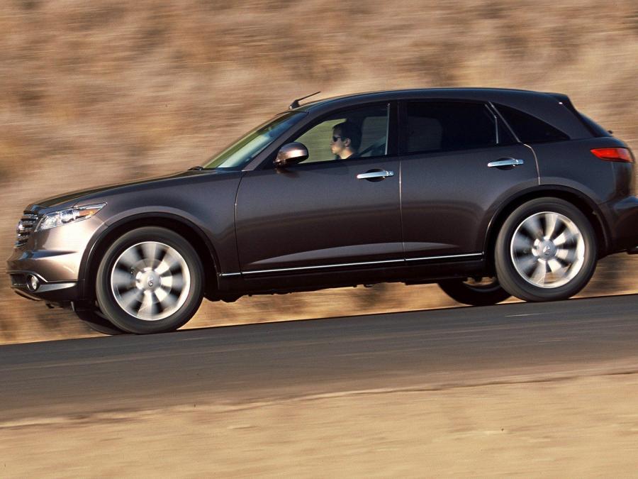  Infiniti FX45 2006 года  (фото 48 из 99)